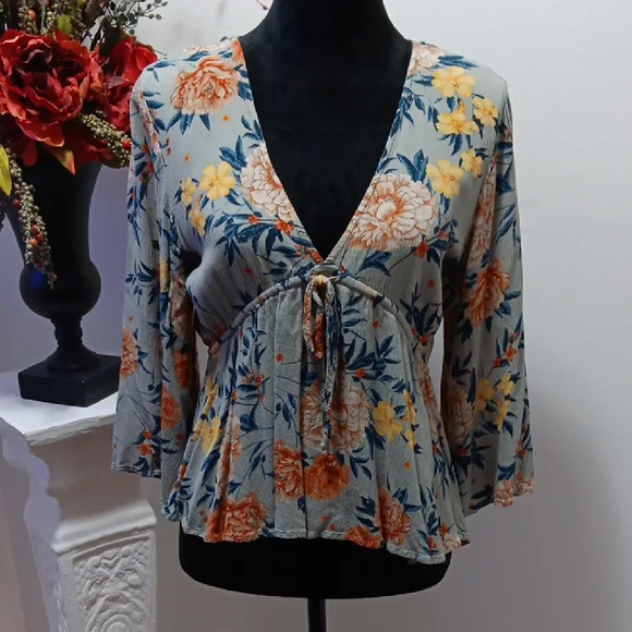 American Eagle Outfitters Floral Tie-Front Blouse - Gray and Orange - Picture 1 of 6